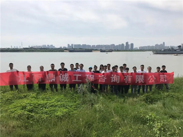 1533606913489145.jpg 640.webp (7).jpg